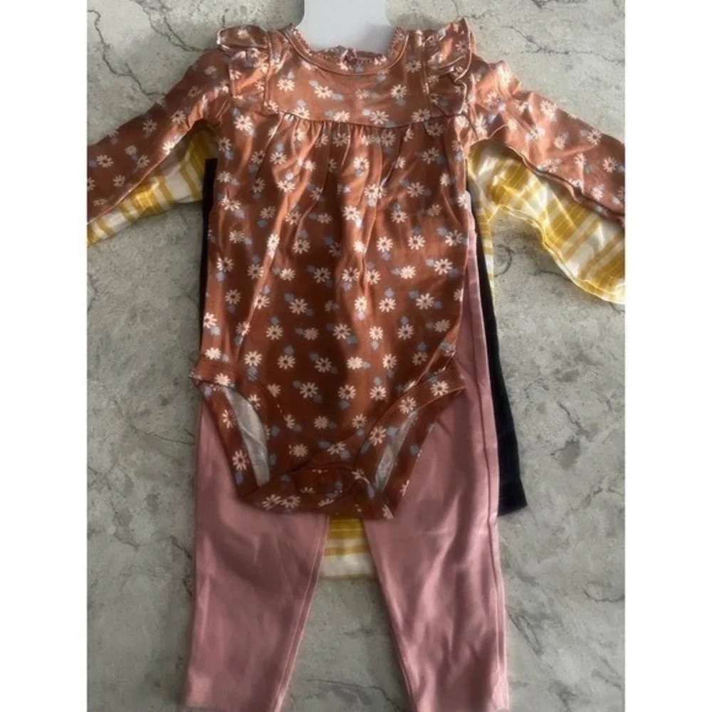 Carters Baby Girl 4 Piece Outfit Set Bodysuits Leggings Yellow & Floral 6-9M